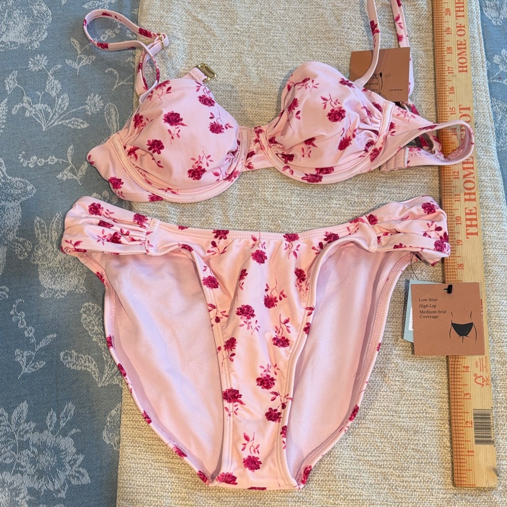 Pink Floral Underwire Bikini Set - Women's Intimates
